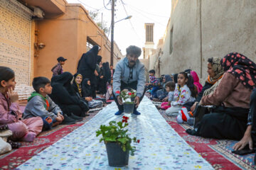 افطاری در کوچه گلچینان یزد