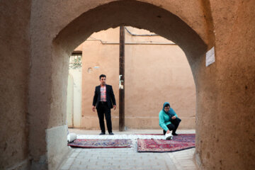 افطاری در کوچه گلچینان یزد