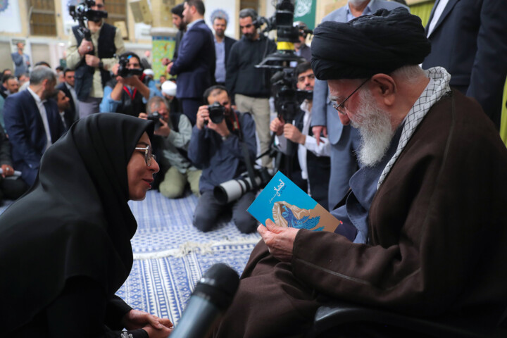 امروز تأثیر رسانهها بیشتر از پهپاد و موشک است