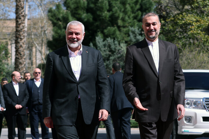 دیدار رئیس دفتر سیاسی حماس با وزیر امور خارجه
