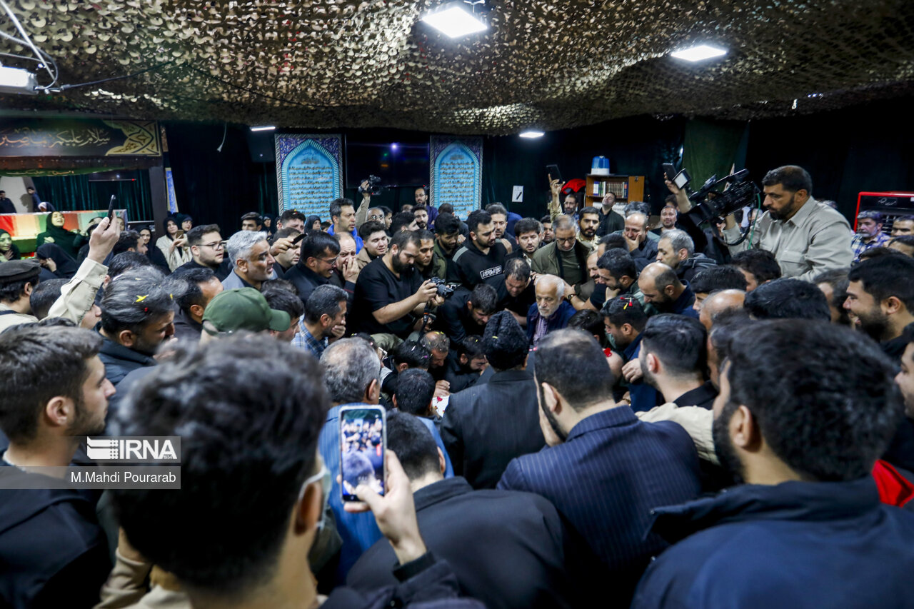 وداع با پیکر شهید «بهروز واحدی»