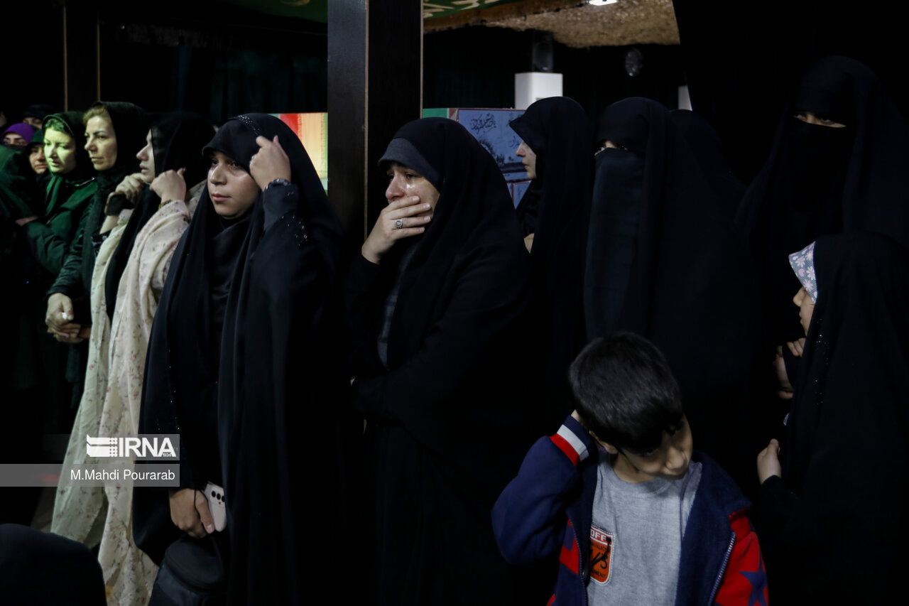 وداع با پیکر شهید «بهروز واحدی»