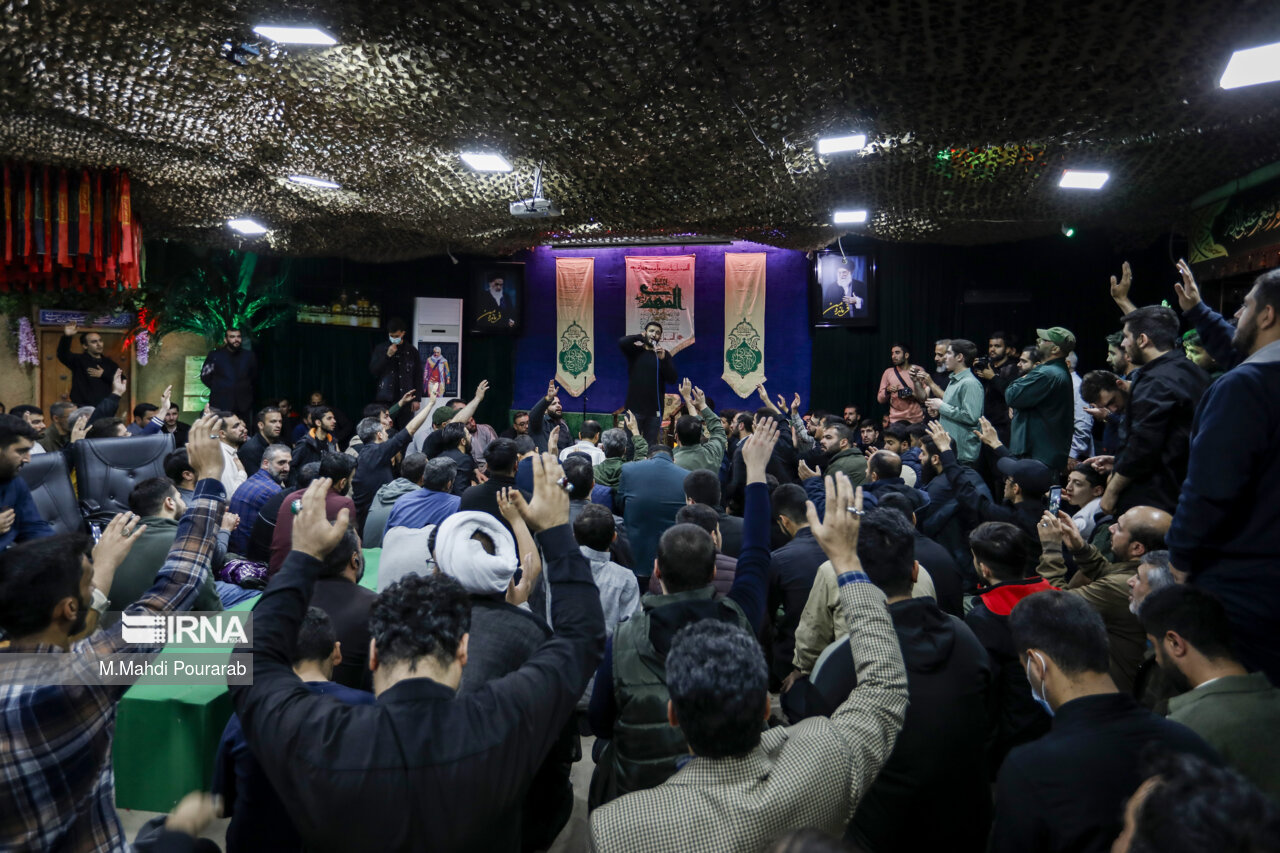 وداع با پیکر شهید «بهروز واحدی»