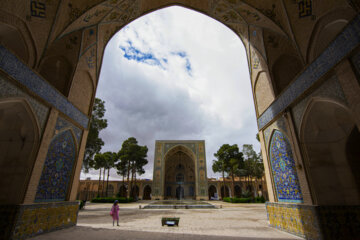 گردشگران نوروز ۱۴۰۳ در سمنان