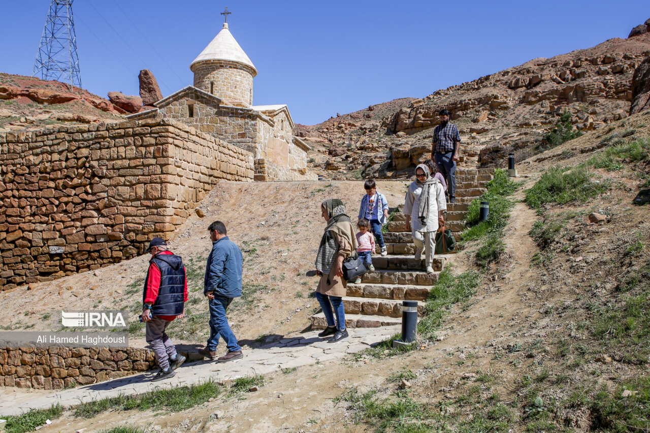 افزایش ۵۵ درصدی ورود مسافر خارجی از مرز نوردوز به ارس افزایش ۵۵ درصدی ورود مسافر خارجی از مرز نوردوز به ارس