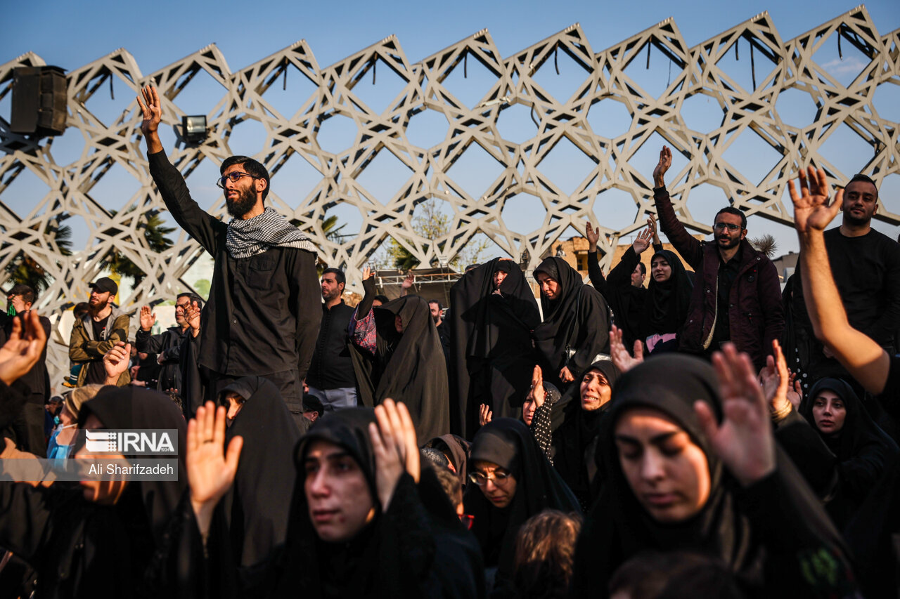 اجتماع مدافعان حرم