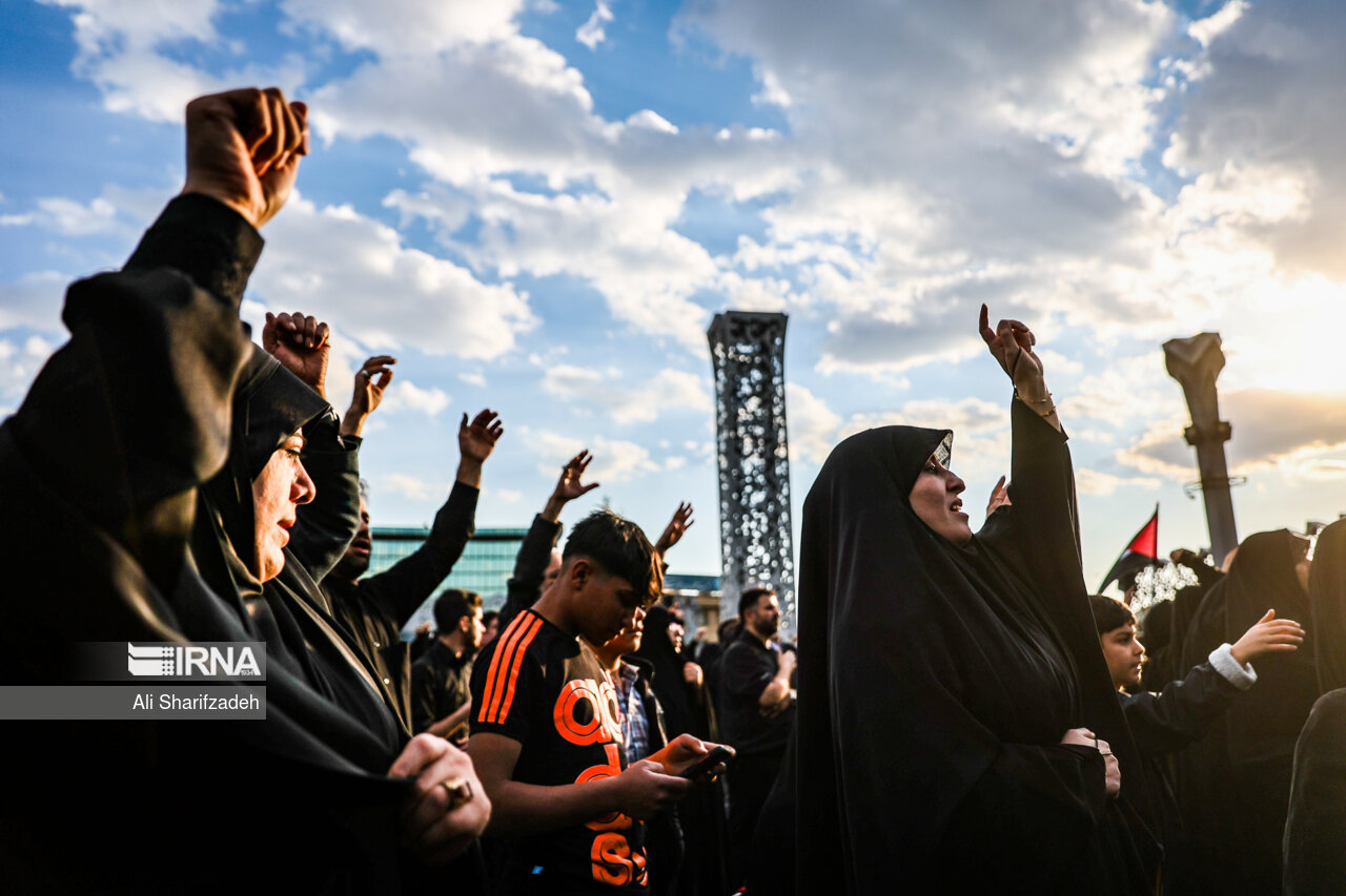 اجتماع مدافعان حرم