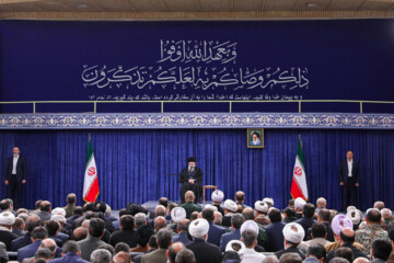 دیدار مسئولان نظام با رهبر انقلاب