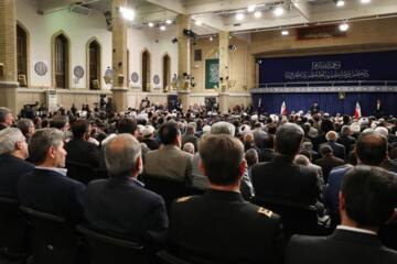 دیدار مسئولان نظام با رهبر انقلاب