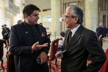 Muslim ambassadors meet with President Raisi