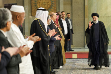Les ambassadeurs de pays islamiques rencontrent le président Raïssi