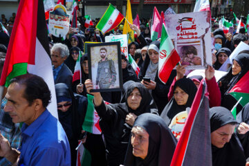 Des milliers d'Iraniens manifestent pour soutenir les Palestiniens