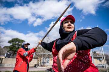 زینب مرادی زیر نظرمربیان تیم ملی مشغول آماده سازی خود برای شرکت در مسابقات جهانی توکیو در خردادماه ۱۴۰۳ است