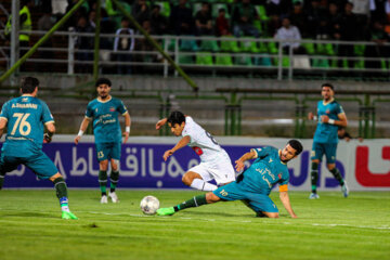 Iran Pro League: Zob Ahan vs. Shams Azar