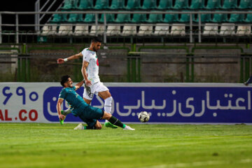 Iran Pro League: Zob Ahan vs. Shams Azar