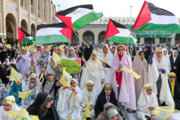 Die Unterstützung des Teheraner Volkes für das palästinensische Volk beim Eid al-Fitr-Gebet