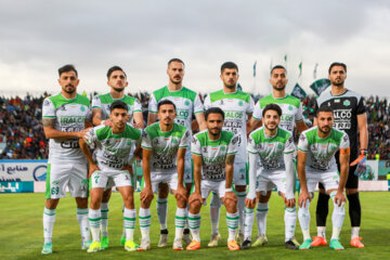 لیگ برتر فوتبال- آلومینیوم و استقلال