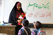 استاندار یزد : برنامه های بزرگداشت هفته معلم متفاوت تر از گذشته برگزار شود