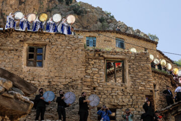 مراسم هزار دف روستای پالنگان