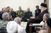 L'ayatollah Khamenei a reçu les commandants des Forces armées de la République islamique d'Iran