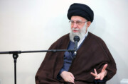 رہبر انقلاب اسلامی نے اسرائیل پر ایران کے جوابی حملے کے لئے  جوشعر پڑھا تھا