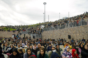 6 de Ordibehesht, Día de la ciudad iraní de Sananday