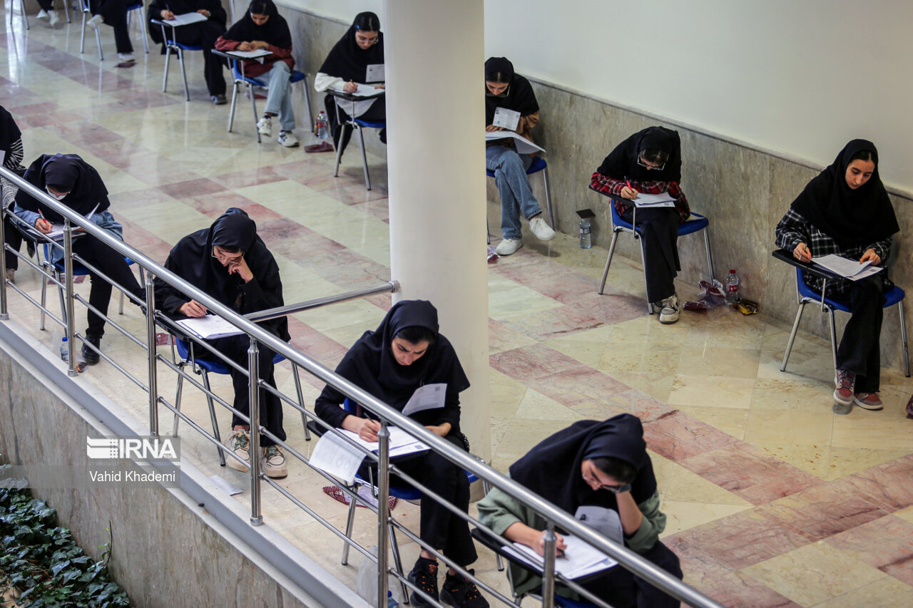 پنج هزار و ۶۱۶ نفر در آزمون استخدامی آموزش و پرورش یزد ثبت نام کردند