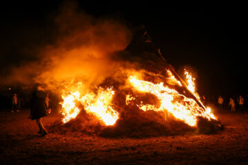 جشن سده زرتشتیان