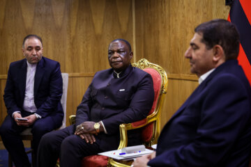 دیدار «محمد مخبر» معاون اول رئیس جمهور با «کنستانتینو چیونگا» معاون رئیس جمهور زیمبابوه