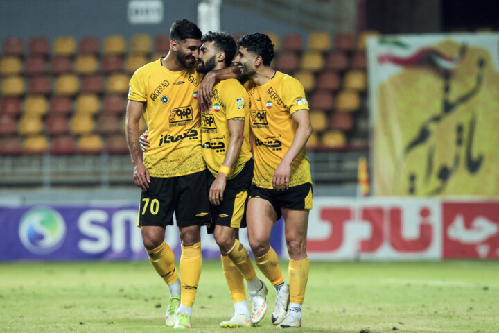 ترکیب احتمالی سپاهان مقابل پرسپولیس؛ اندیشههای مورایس برای رسیدن به سهمیه آسیا