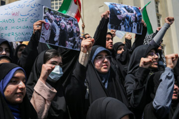 Rassemblement des étudiants en médecine de Téhéran en faveur de la Palestine