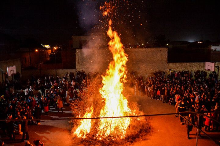 جشن سده زرتشتیان در یزد