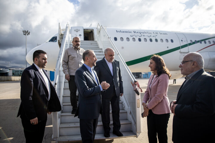 ورود وزیر امور خارجه به لبنان
