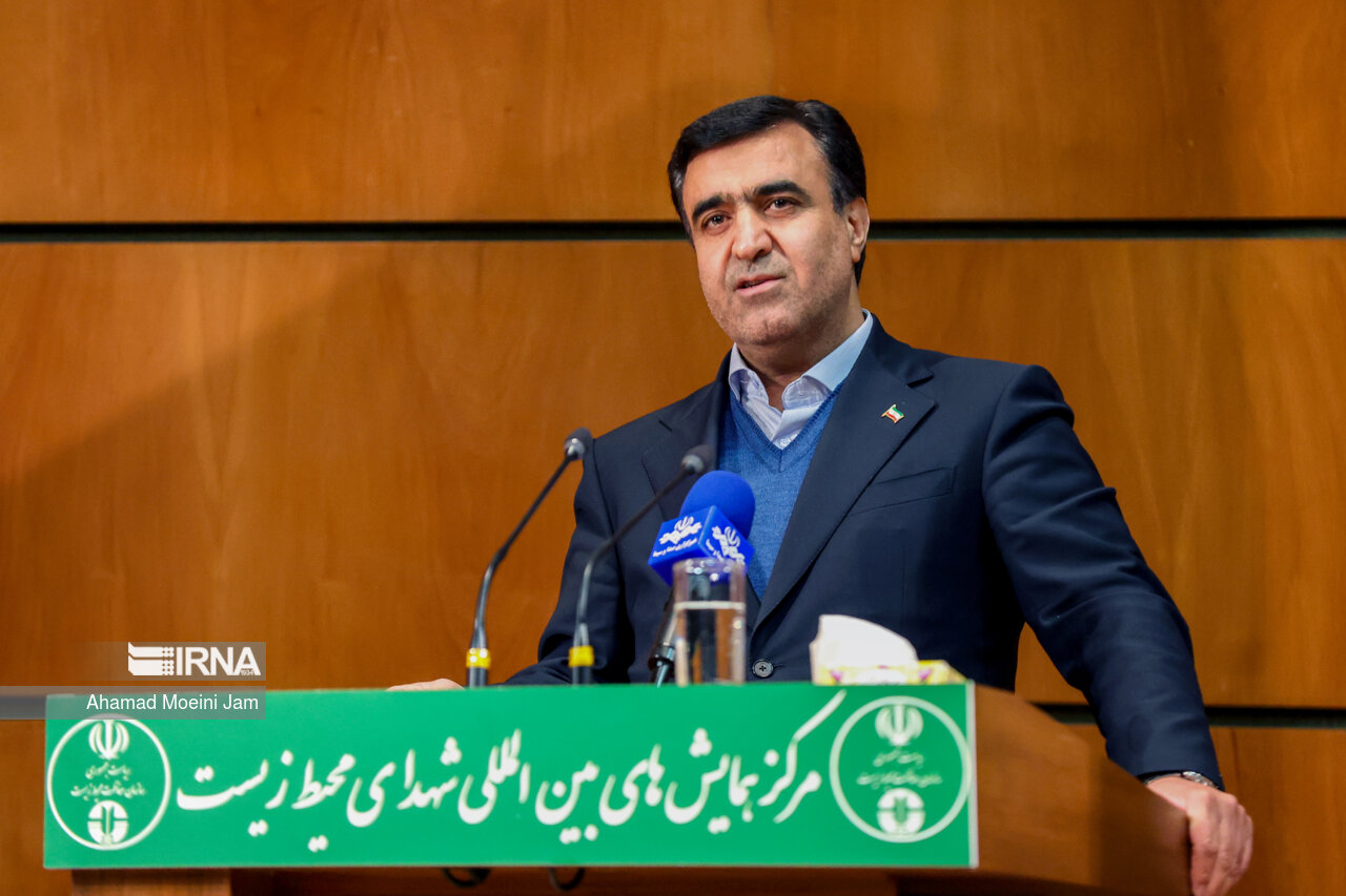 مساعد رئيس الجمهورية : إيران مستعدة لتوسيع التعاون البيئي مع جمهورية أفريقيا الوسطى