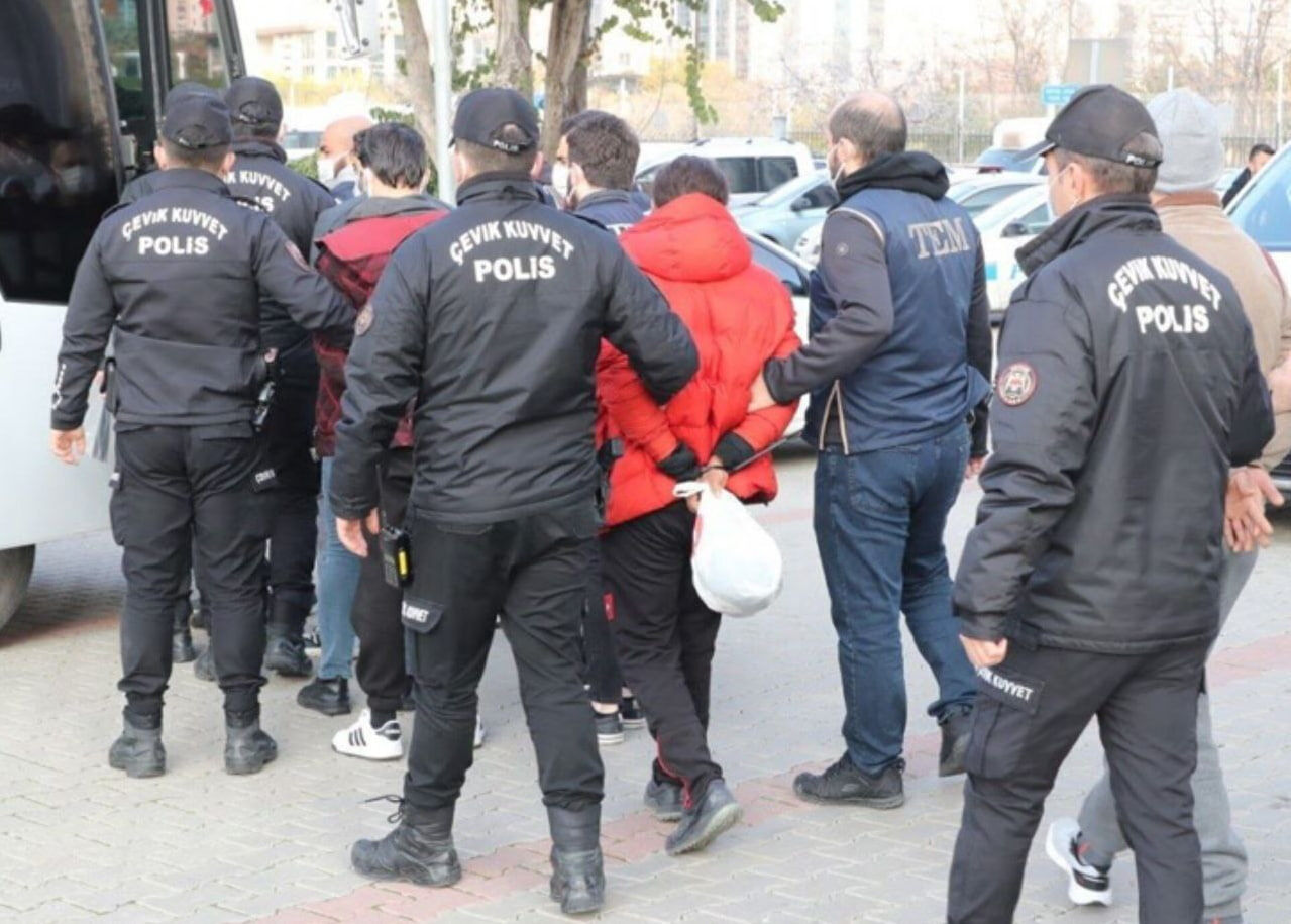 Türkiye'de kapsamlı terörle mücadele operasyonuyla 147 DEAŞ'lı yakalandı