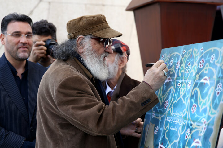 داریوش ارجمند: خلیجفارس هدیه خدا به این سرزمین است+ فیلم