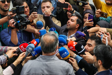 اعضای هیأت دولت در جمع خبرنگاران - ۱۲ اردیبهشت ۱۴۰۳