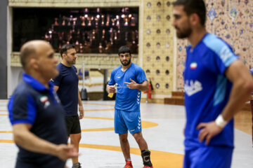 تمرین تیم ملی کشتی آزاد