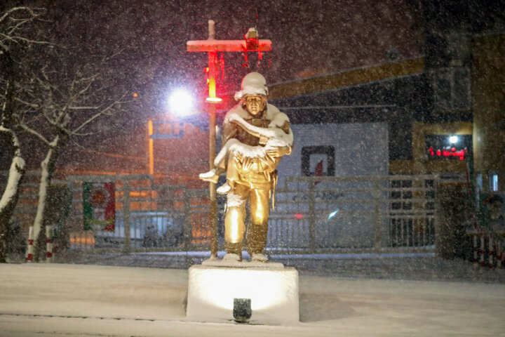 بارش برف در همدان