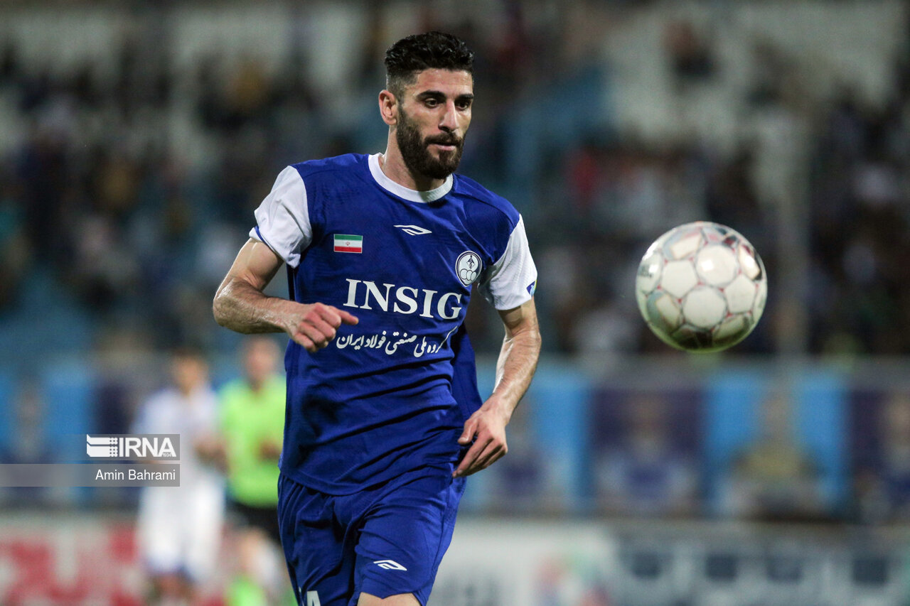 آسو رستم: بازی با پرسپولیس تلخترین شب فوتبالیام بود/ از چند تیم لیگ برتری پیشنهاد دارم آسو رستم: بازی با پرسپولیس تلخترین شب فوتبالیام بود/ از چند تیم لیگ برتری پیشنهاد دارم