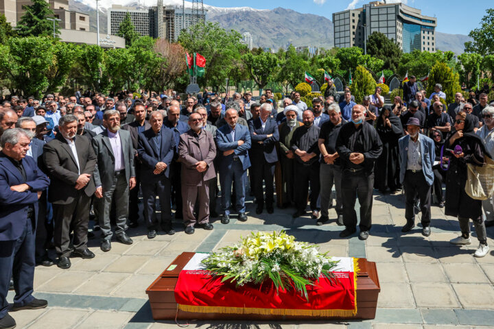 تشییع پیکر «مسعود اسکویی»