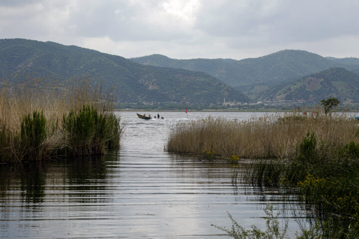 دریاچه ارومیه به سمت فصلی شدن پیش میرود 2 دریاچه ارومیه به سمت فصلی شدن پیش میرود/حرکت به سوی صنایع آباندوز