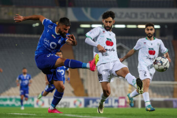 Iran Pro League: Esteghlal vs. Zob Ahan 