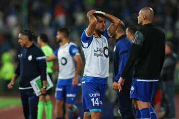 Iran Pro League: Esteghlal vs. Zob Ahan 