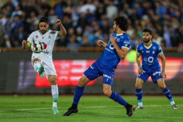 Iran Pro League: Esteghlal vs. Zob Ahan آهن