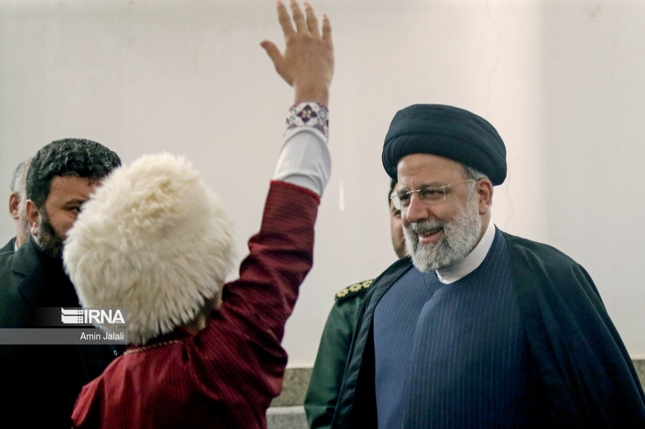 روحانی اهل سنت گلستان: فقدان شهید رئیسی ضایعه بزرگی برای ملت ایران است