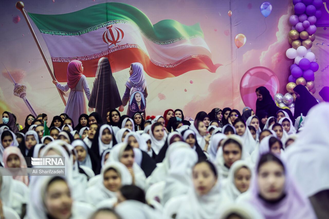 گردهمایی دختران به وسعت یک ایران