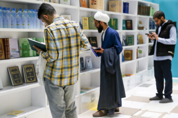 روز دوم سی و پنجمین نمایشگاه کتاب تهران