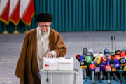伊斯兰革命最高领袖参与投票