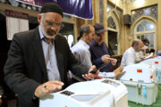 فرماندار آبادان: شهروندان رای دادن را به ساعت‌های پایانی موکول نکنند